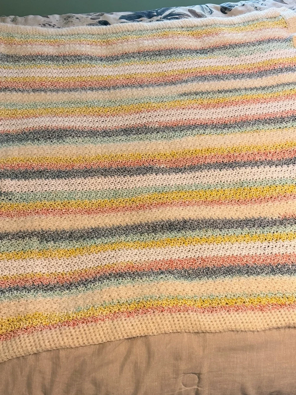 Handmade Pastel Striped Cotton Throw Blanket - Multicolor